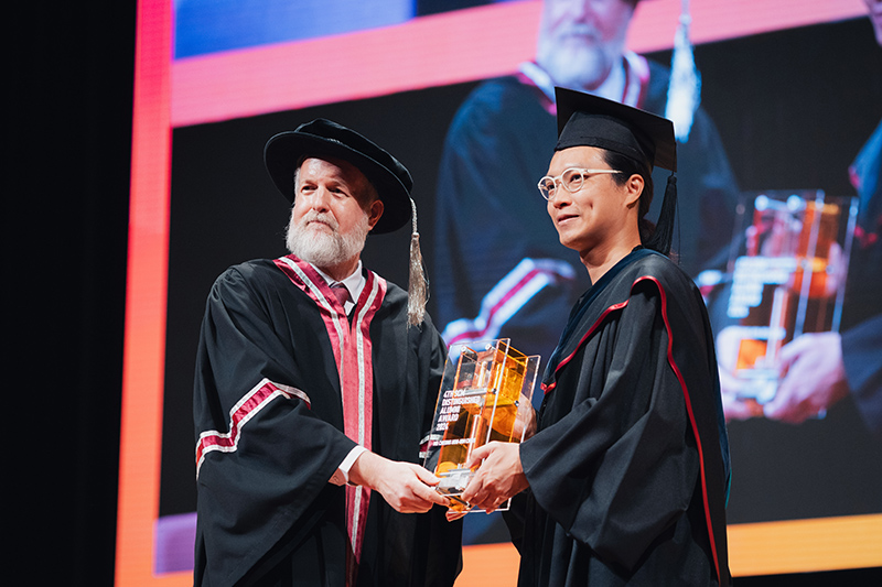 The Fourth SCM Distinguished Alumni Award was conferred to Cheung Hon-him Chris (aka h0nh1m) at the 2024 Commencement on 21 June 2024.
