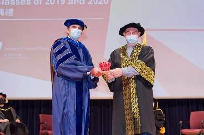 Prof Jeffrey SHAW receives Distinguished Research Award 2019